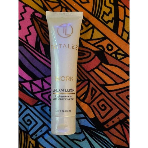 Totalee Package: Shampoo, Conditioner,  Leave In, Creme Elixir,  Shine Mist - Picture 8 of 9